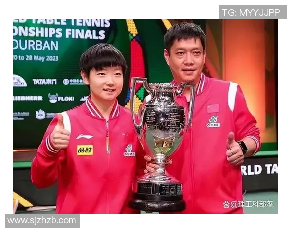 足球明星身高不够但魅力无限揭秘丑矮球员的成功之路与心路历程